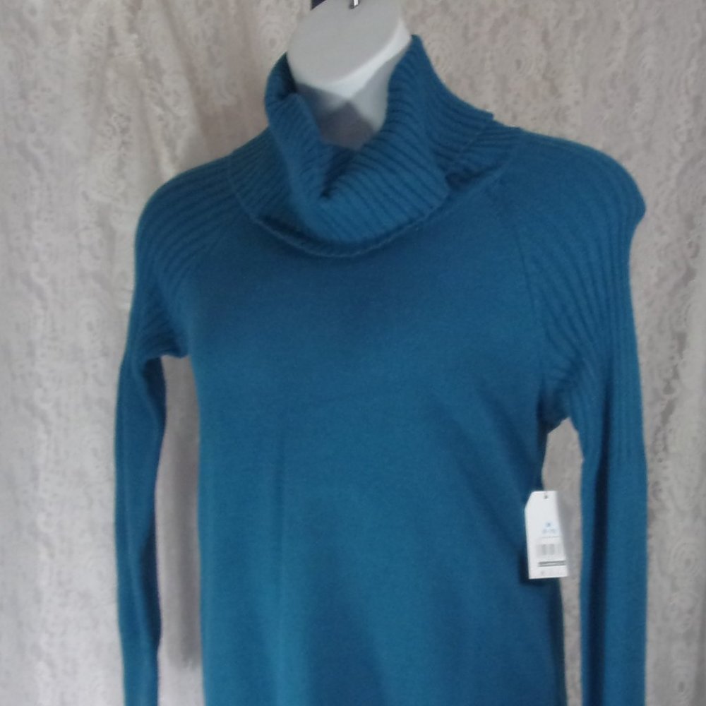 Time & Tru Teal Blue Cowl Neck Sweater NWT Size M
